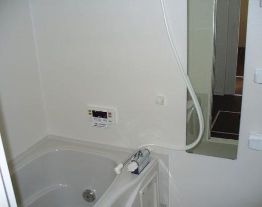 バス・シャワールーム　101号室