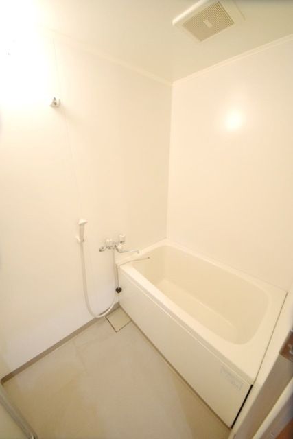 バス・シャワールーム　★お問合せはタウンハウジングへ★