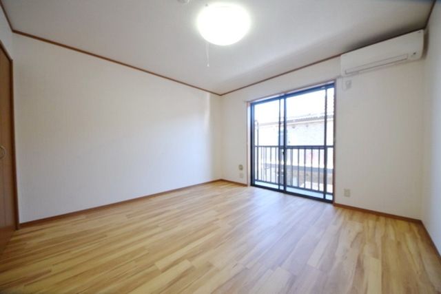 居室・リビング　★お問合せはタウンハウジングへ★