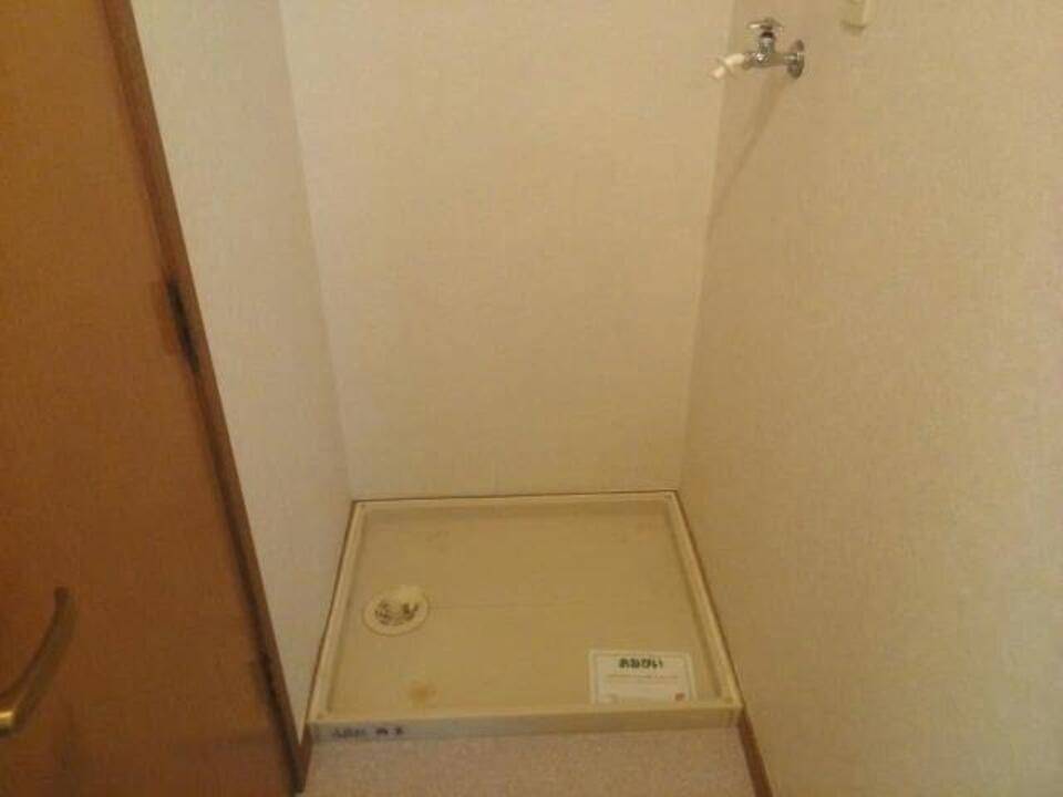 洗面設備　洗濯機置場