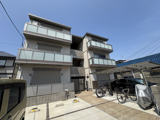 建物外観　オシャレな外観！