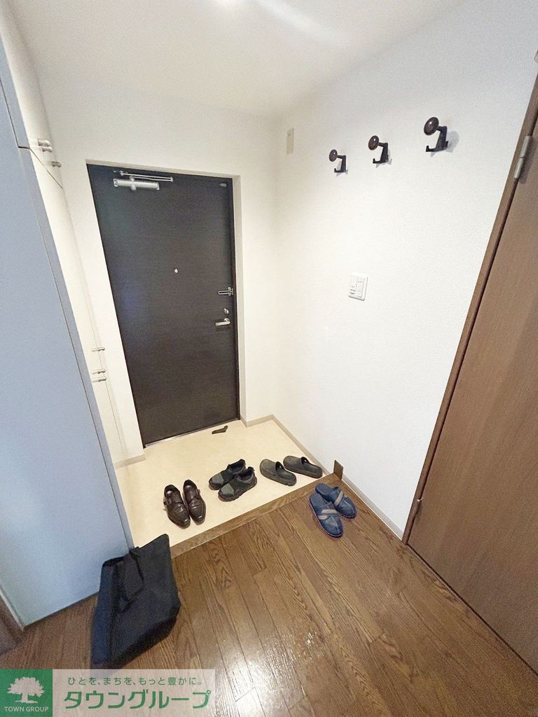 玄関　※別号室参考写真