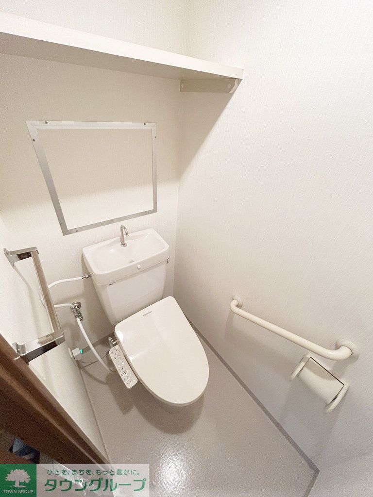 トイレ　※別号室参考写真