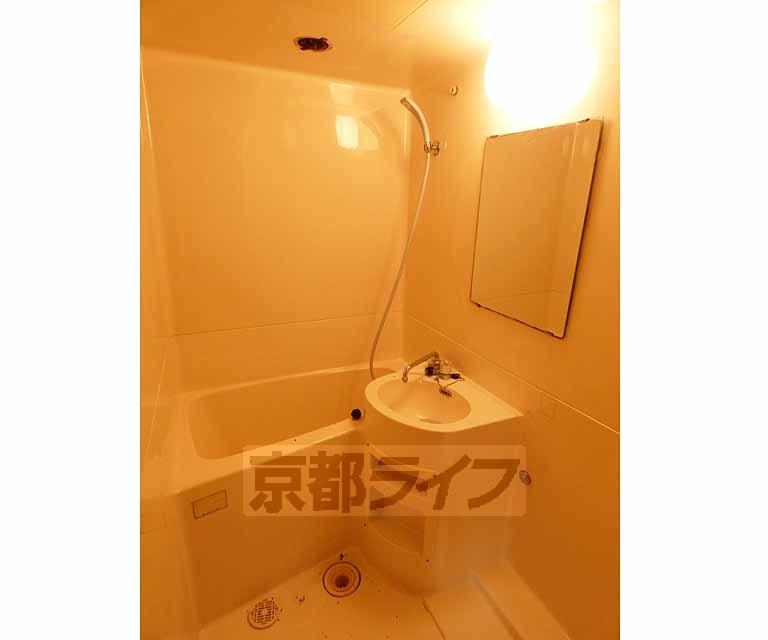 バス・シャワールーム　セパレートです。