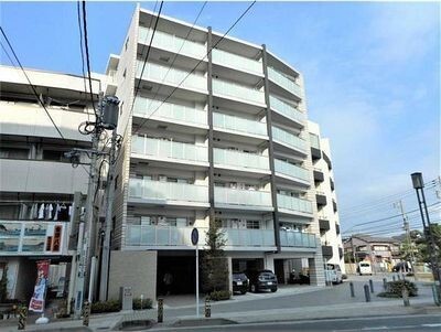 建物外観　オートロック完備