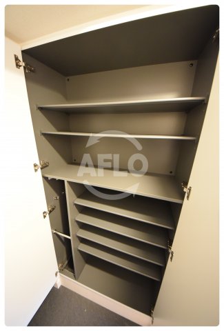 収納　アドバンス大阪ブリアント　玄関収納