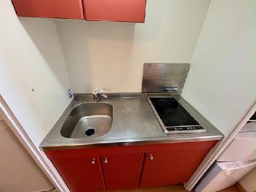 キッチン　設備・仕様は号室により異なる為、現状を優先いたします。