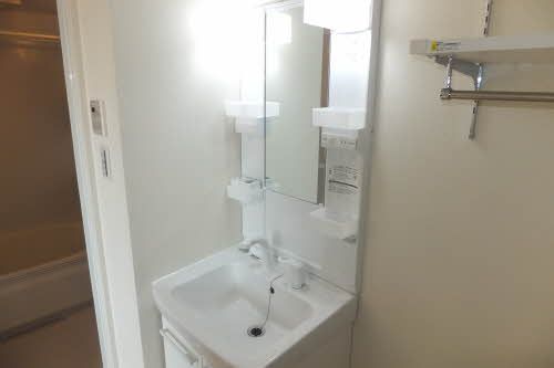 洗面設備　洗面化粧台