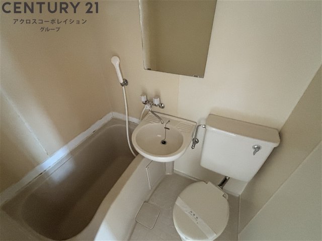 バス・シャワールーム　シンプルで機能的なユニットバスです！