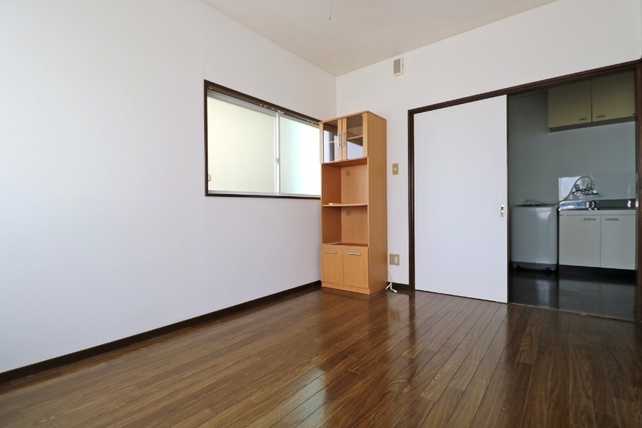 居室・リビング　洋室