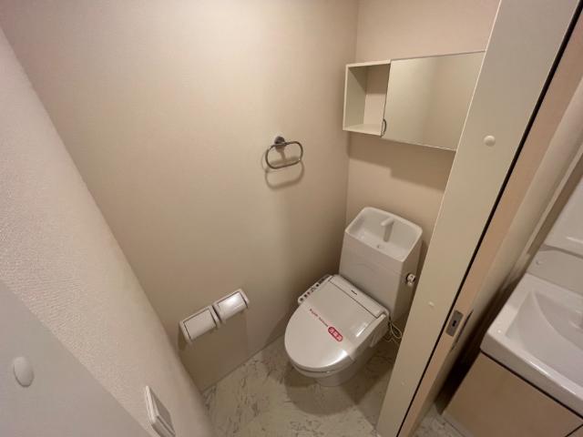 トイレ　シャワー付トイレ