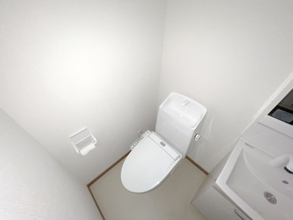 トイレ　トイレ