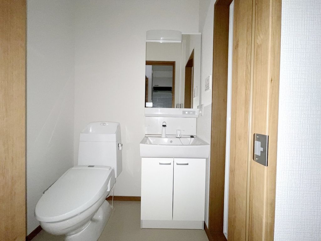 洗面設備　トイレ