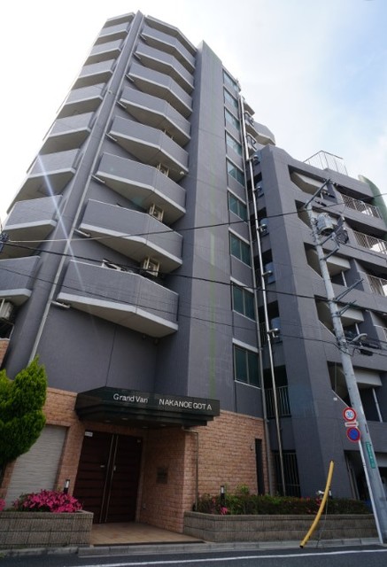 建物外観　独立洗面台付きの２ＤＫタイプ