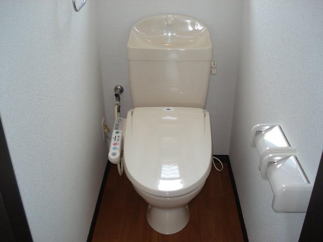 トイレ　シャワー付トイレ