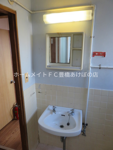 洗面設備　同型別部屋写真