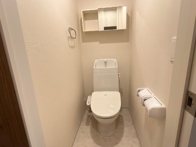 トイレ　シャワー付トイレ
