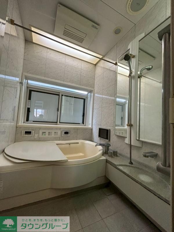 バス・シャワールーム