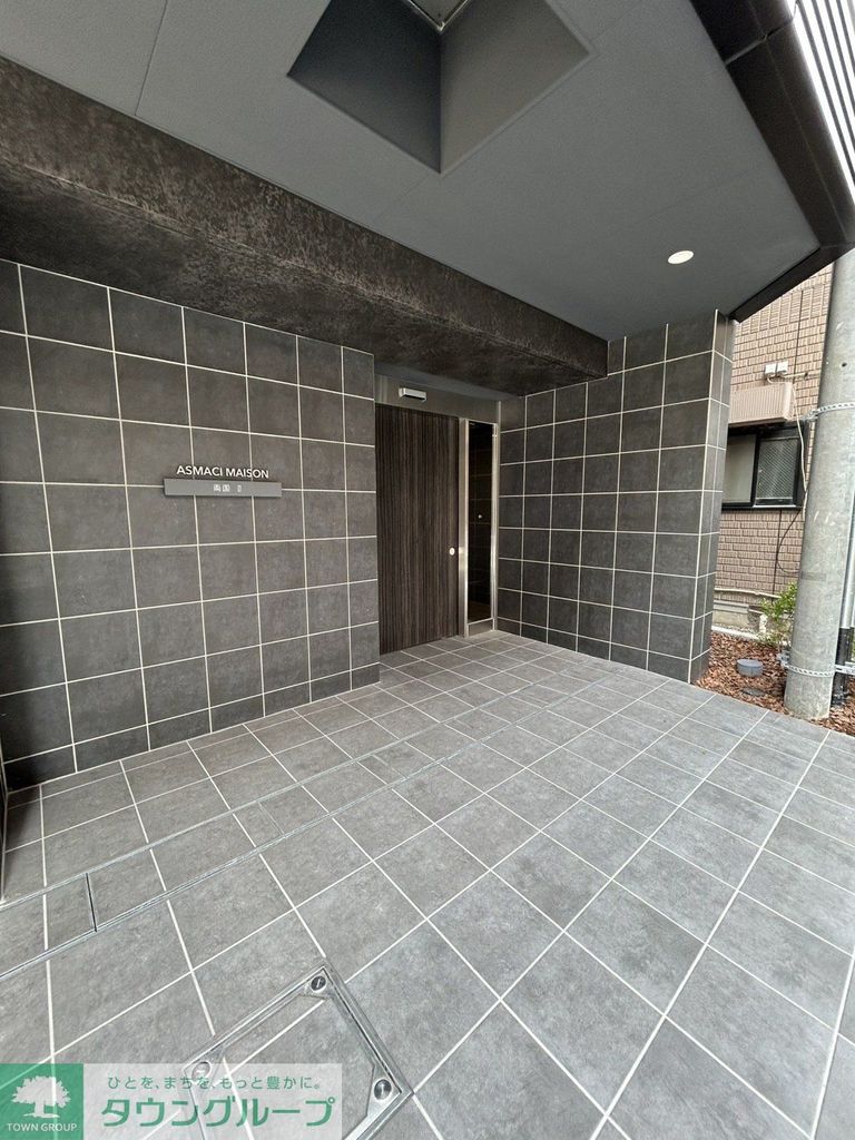 エントランス　エントランス