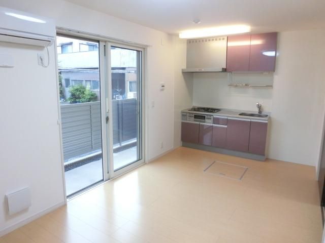 居室・リビング　9.9帖ダイニングキッチン