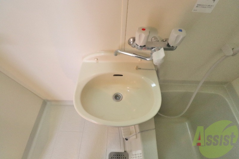 洗面設備　コンパクトな洗面台