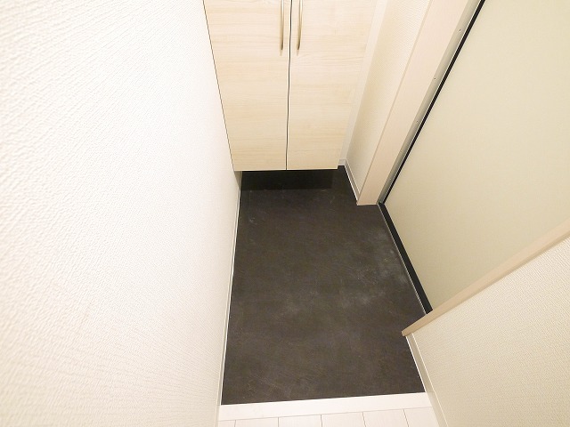 玄関　明るい玄関です