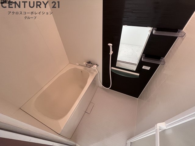 バス・シャワールーム　シンプルで機能的なユニットバスです！