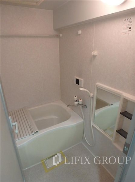 バス・シャワールーム　風呂