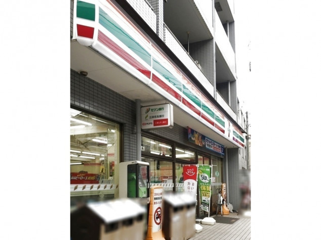 コンビニ　セブンイレブン中野桃園店（コンビニ）まで324m