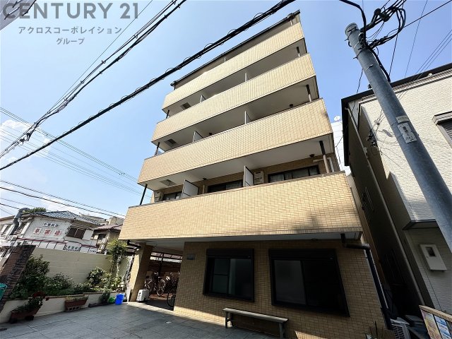 建物外観　エレベーター付きで最上階でも楽々♪