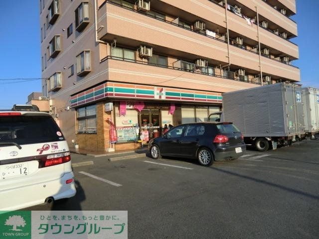 コンビニ　セブンイレブン（コンビニ）まで530m