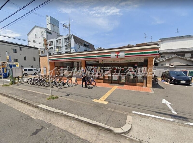 コンビニ　セブンイレブン大阪中加賀屋3丁目店（コンビニ）まで364m