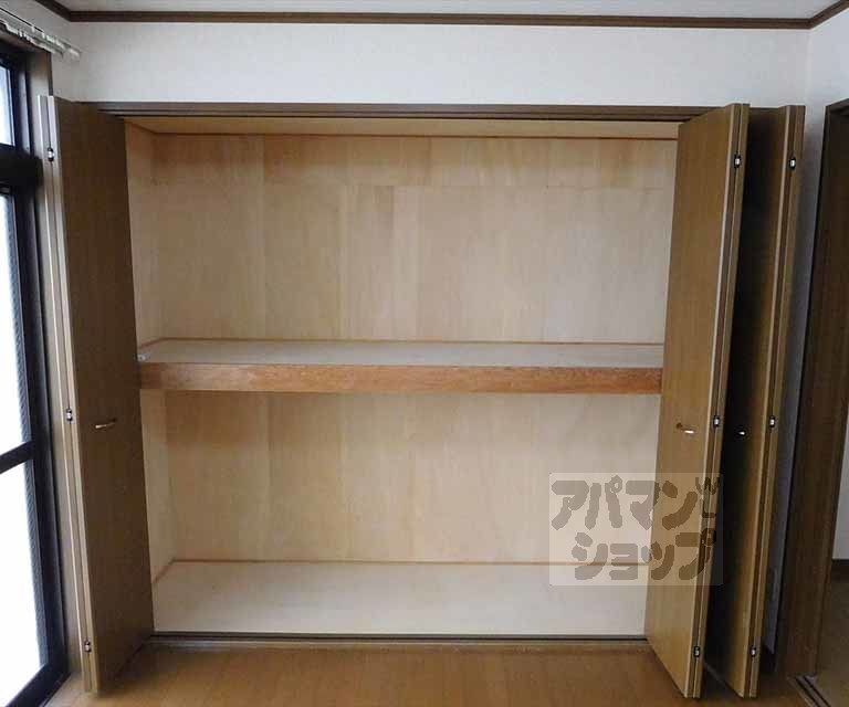 収納　クローゼット