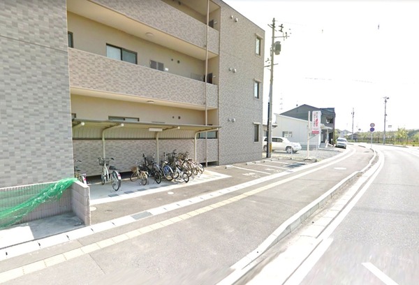 ルネス恵み野の外観写真