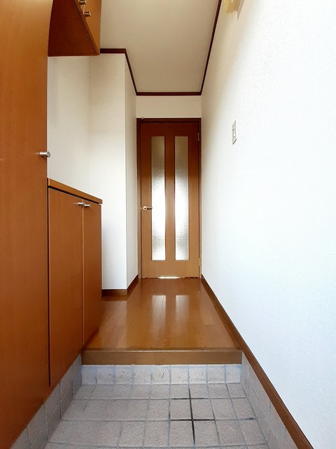 玄関　図面と現状に相違がある場合には現状を優先
