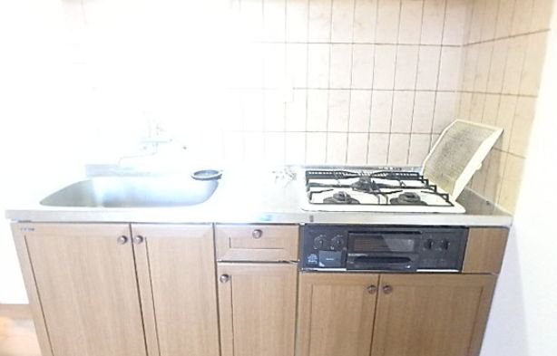 キッチン　友泉巣鴨ビル