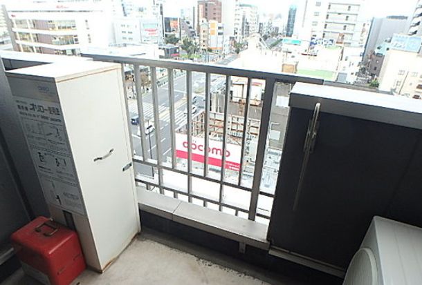 バルコニー　友泉巣鴨ビル