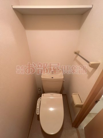 トイレ　コンパクトで使いやすいトイレです