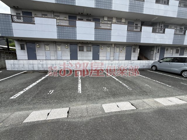 駐車場　駐車場完備です