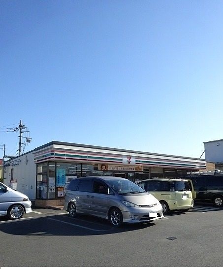コンビニ　セブンイレブン（コンビニ）まで280m