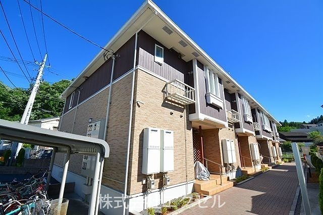 建物外観　閑静な住宅街です。