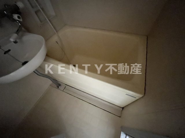 バス・シャワールーム　ゆったり過ごせるお風呂です