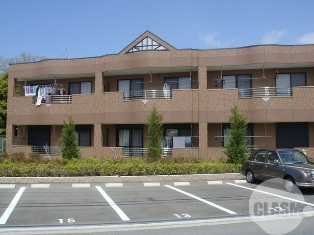 駐車場　敷地内駐車場