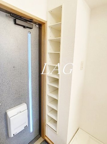 玄関　玄関です。