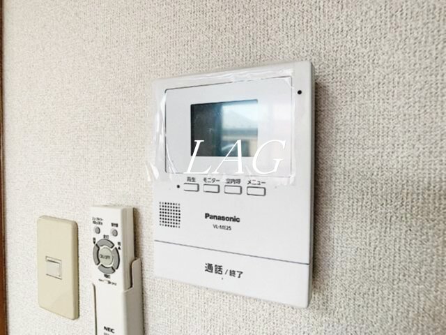 セキュリティ　モニター付きインターホンになります。