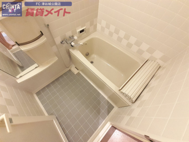 バス・シャワールーム　別部屋画像参考