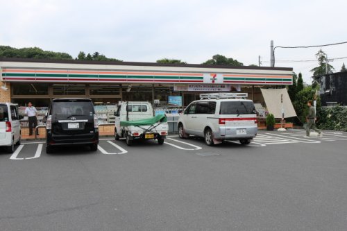 コンビニ　セブンイレブン　元八王子店（コンビニ）まで370m