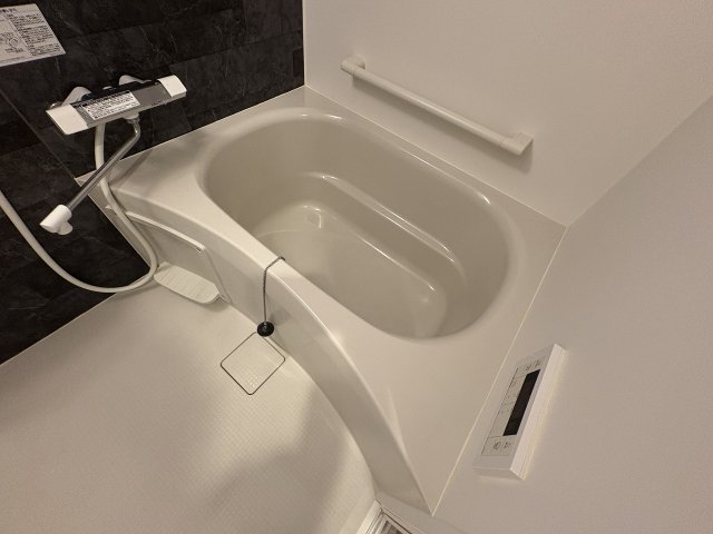 バス・シャワールーム　お風呂です