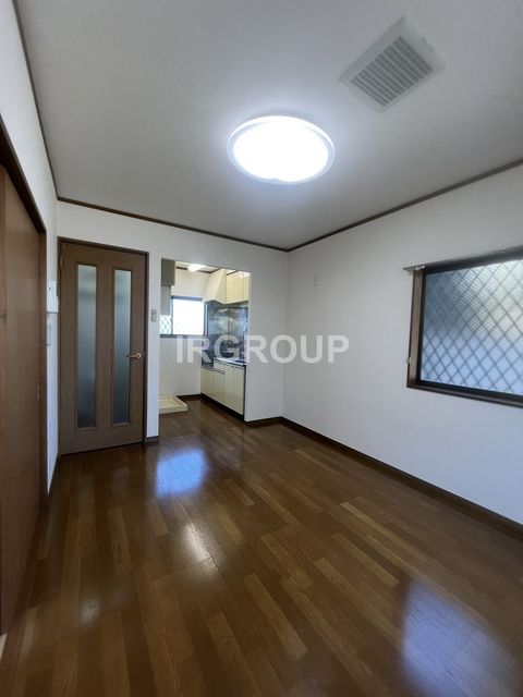 居室・リビング　※別部屋参考写真