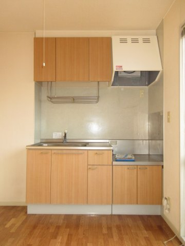 キッチン　写真は別の部屋のものです。
